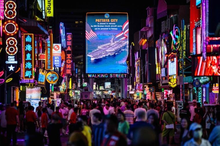 Two US sailors removed from Pattaya after drunken brawl