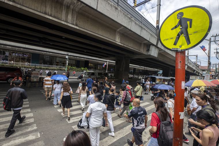 Jobless rate rises to 4-year high of 6% in July