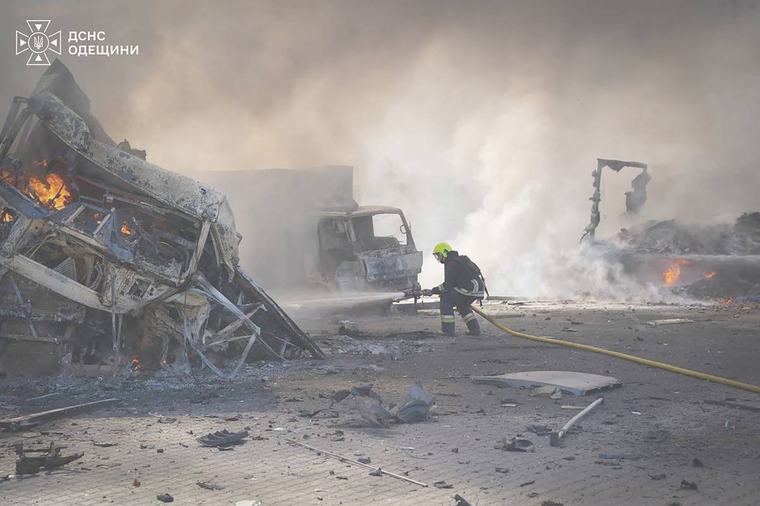 ‘New Russian strike kills four in Ukraine’