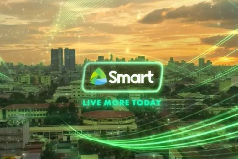 Smart offers 40% off 5G Home WiFi